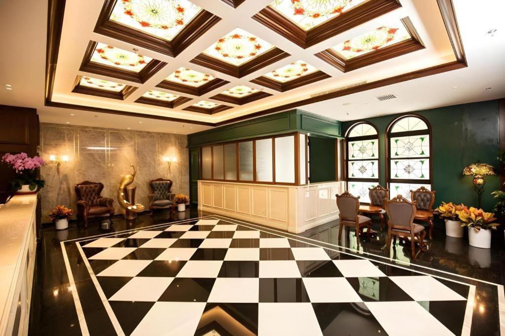 Yitingzhenshe Hotel Beijing Qianmen Экстерьер фото